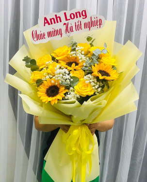 Bó hoa hướng dương chúc mừng tốt nghiệp -  Hoa tươi Bến Lức 